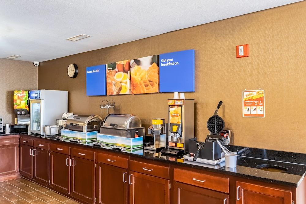 Comfort Inn & Suites Cincinnati Eastgate Exteriör bild