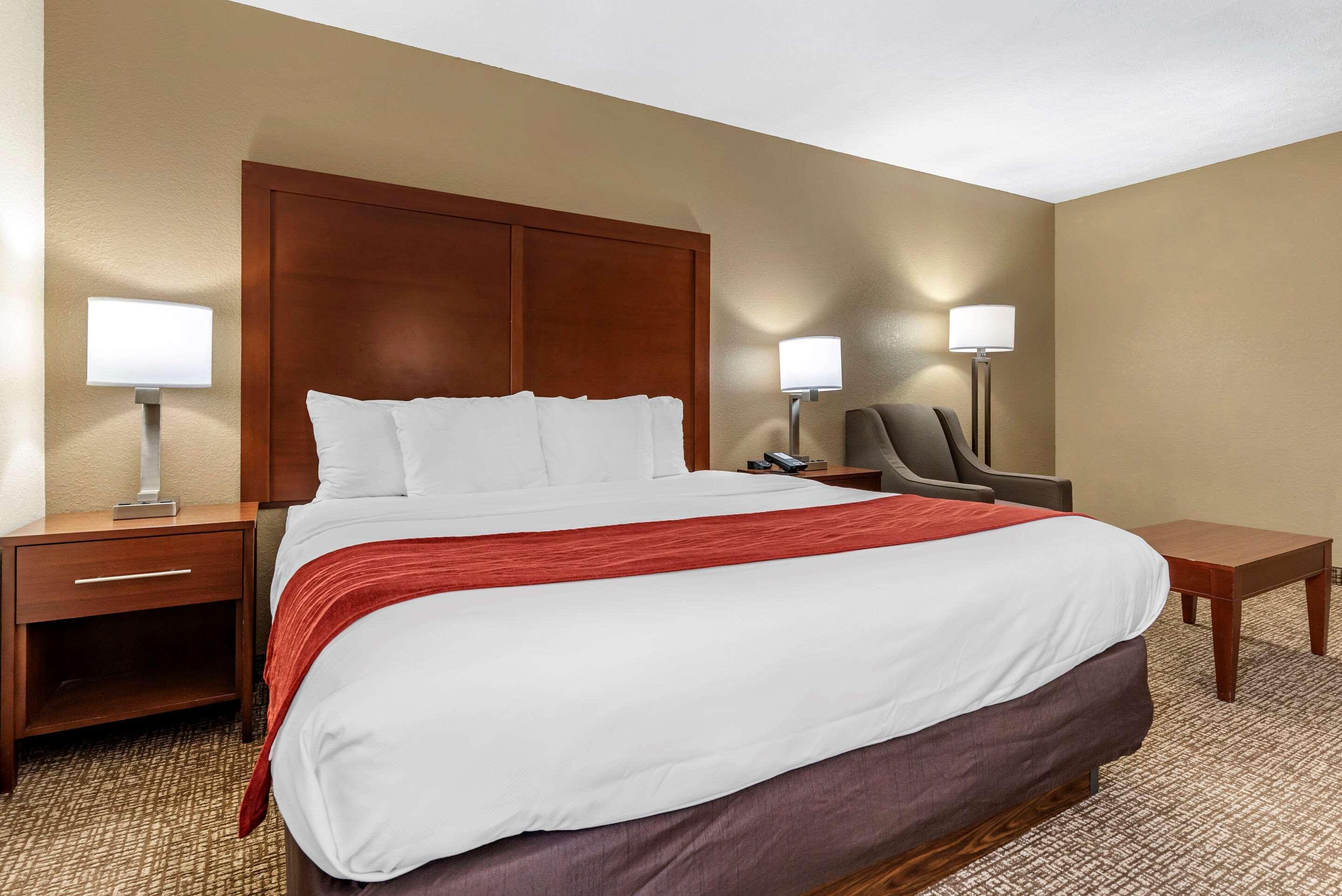 Comfort Inn & Suites Cincinnati Eastgate Exteriör bild